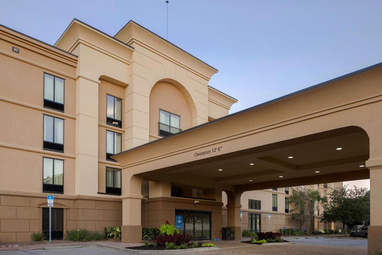 Hampton Inn & Suites Pensacola/Галф-Бріз Екстер'єр фото
